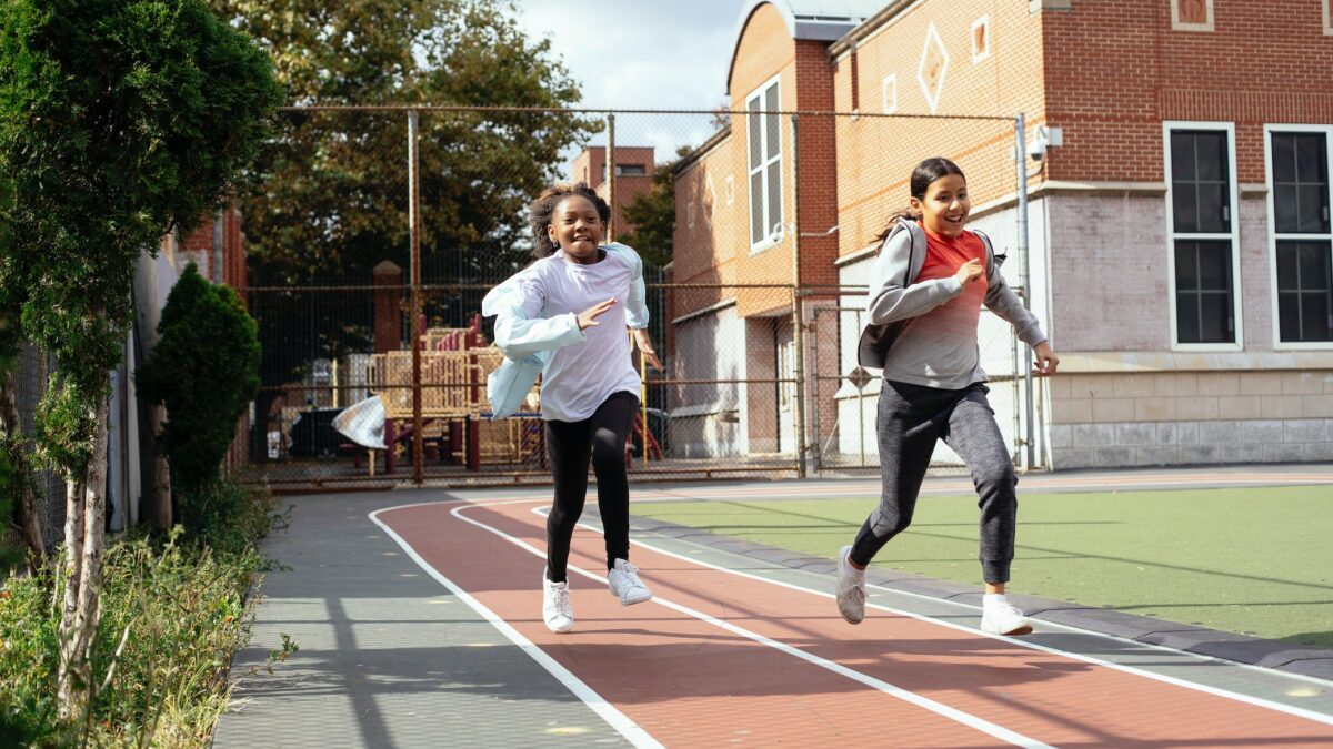 POUR OU CONTRE LE SPORT OBLIGATOIRE DANS LES ÉCOLES ?